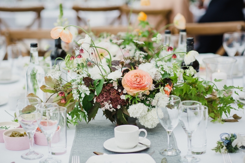 table+flowers